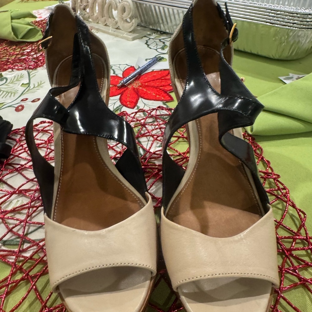 Chic Black and Cream Women's Heels